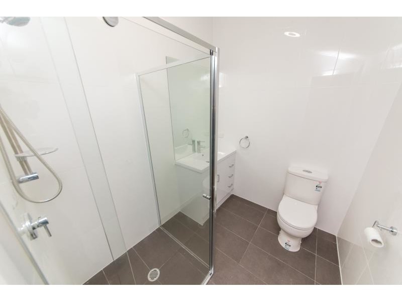 11 Arnold Street, Allenstown QLD 4700